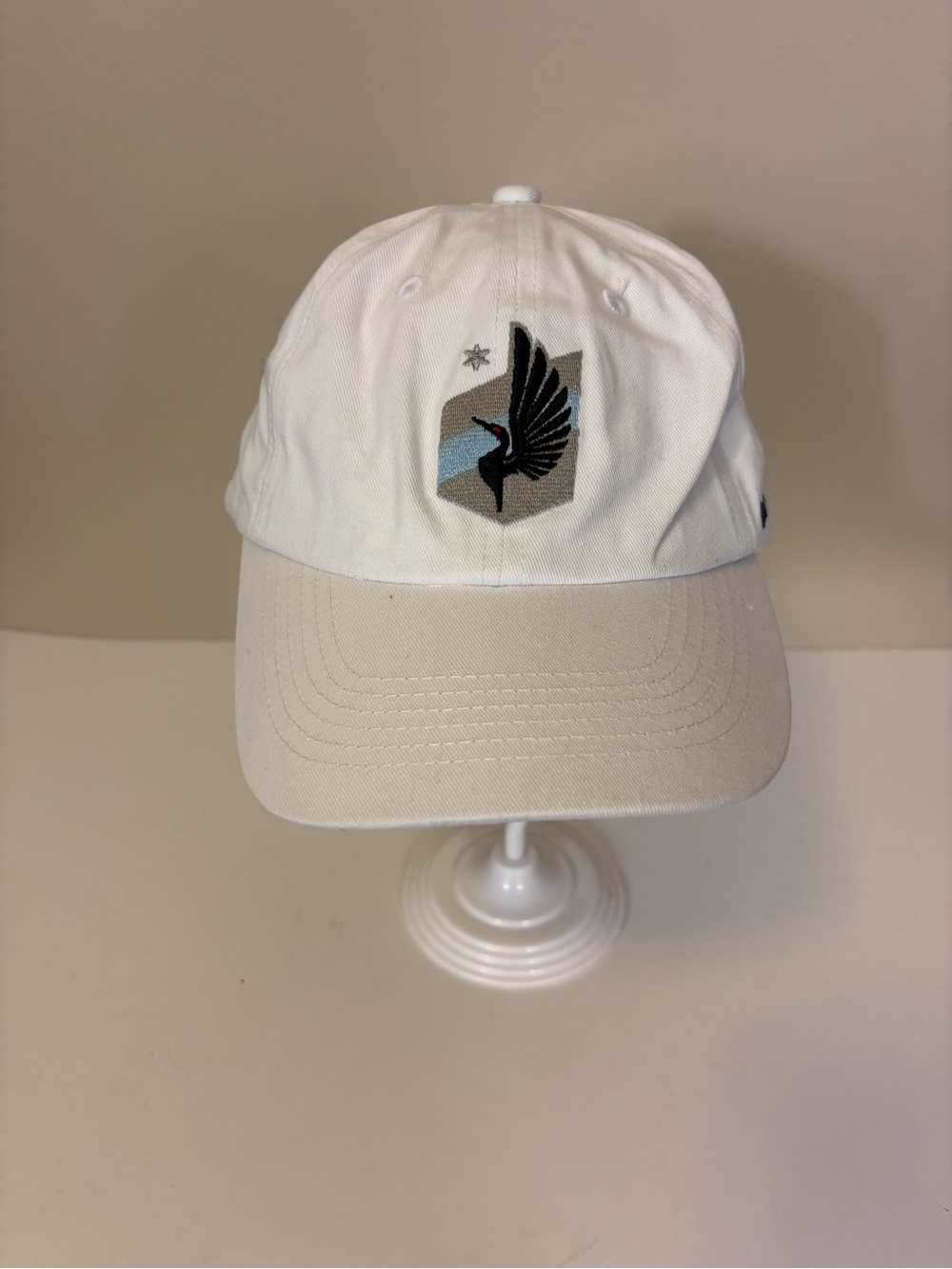 Minnesota United FC Soccer White Embroidered Baseball Cap with Logo